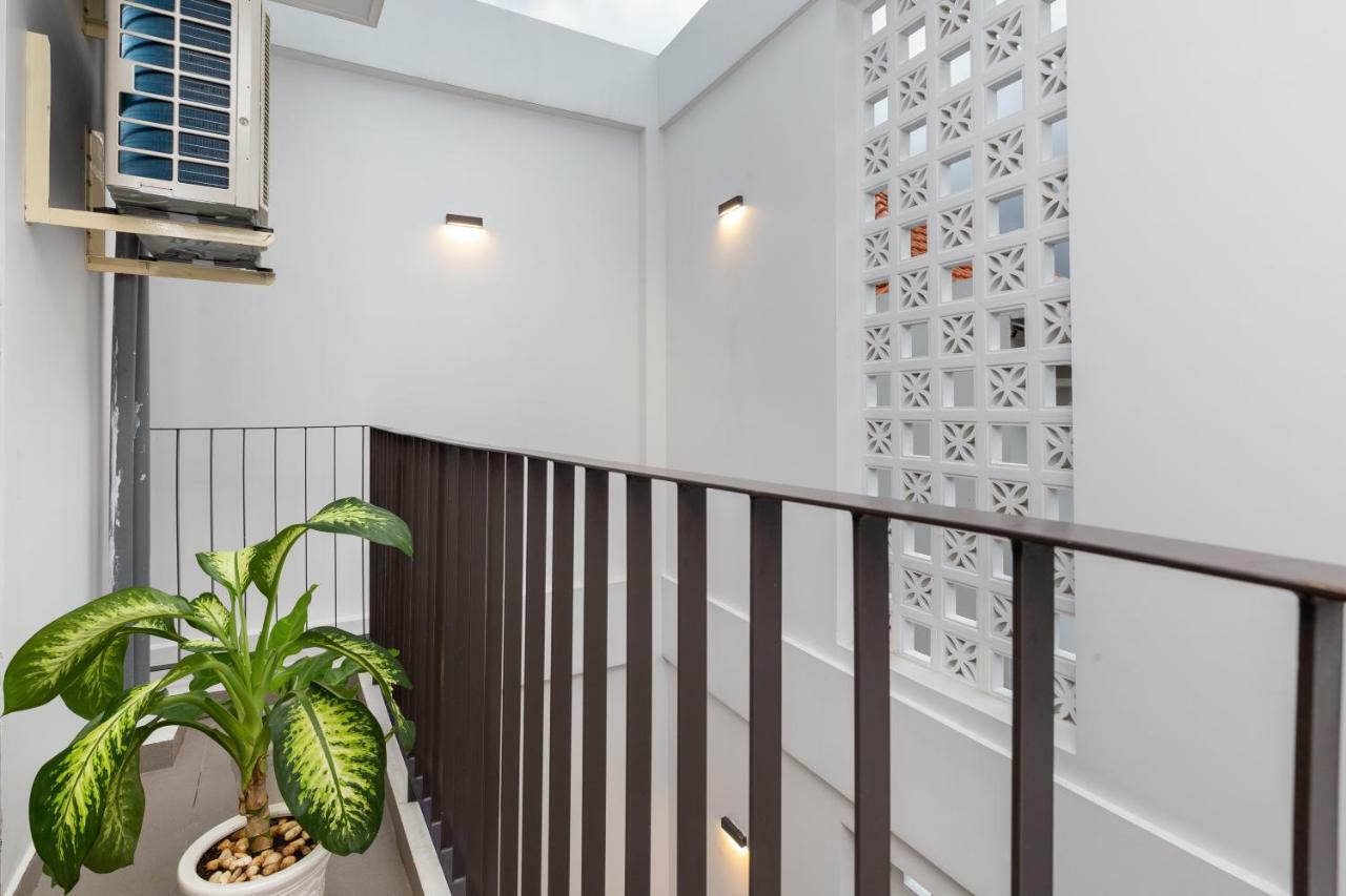 Cozrum Homes - Premier Residence Хошимін Екстер'єр фото